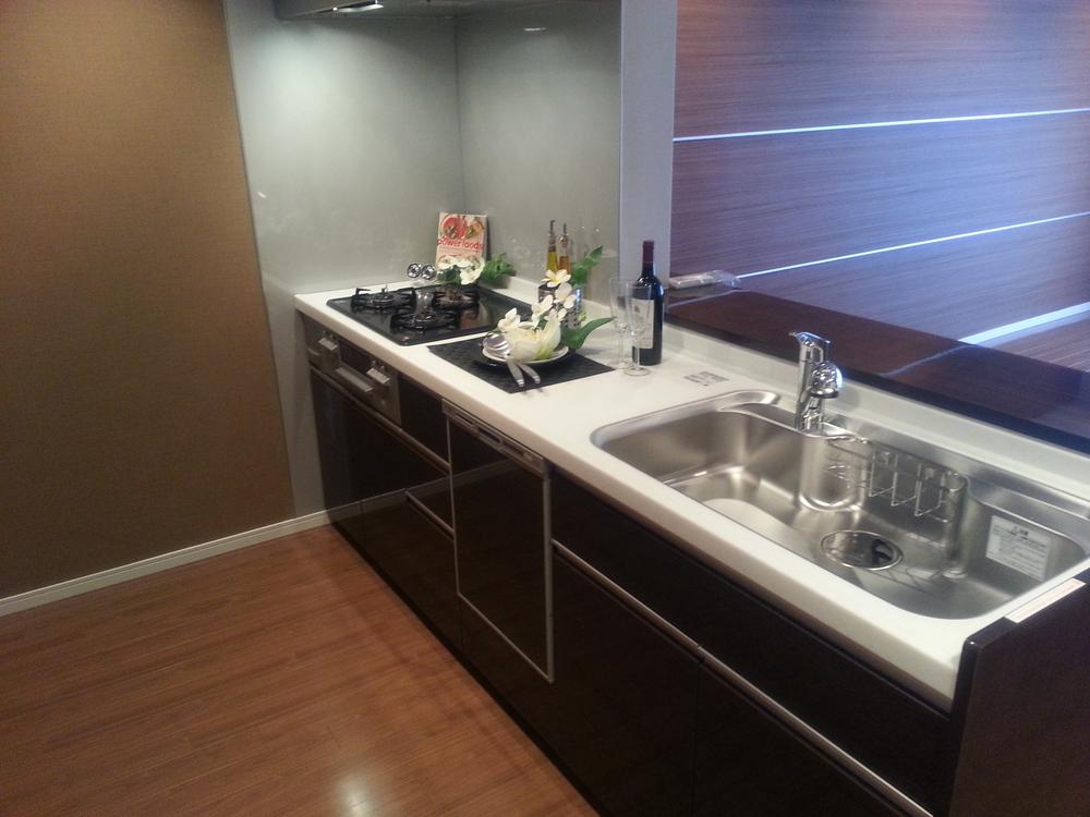 Kitchen. Indoor site (October 2013) Shooting