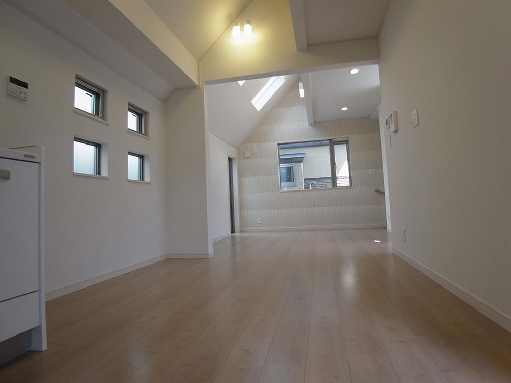 Living. Local (July 2013) Shooting