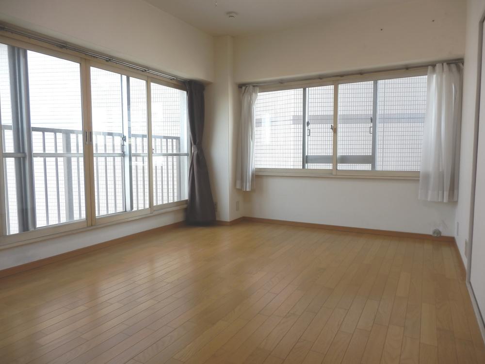 Non-living room. Western-style 7 Pledge part (northwest ・ Northeast corner)