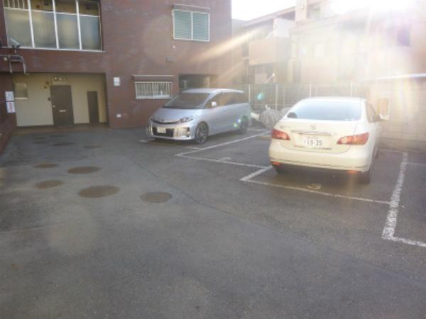 Parking lot