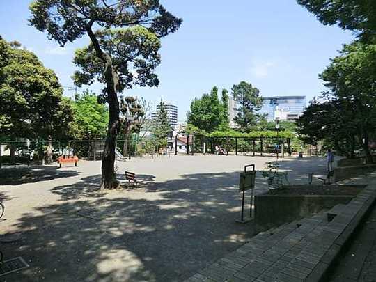 Other. Immobility park About 600m