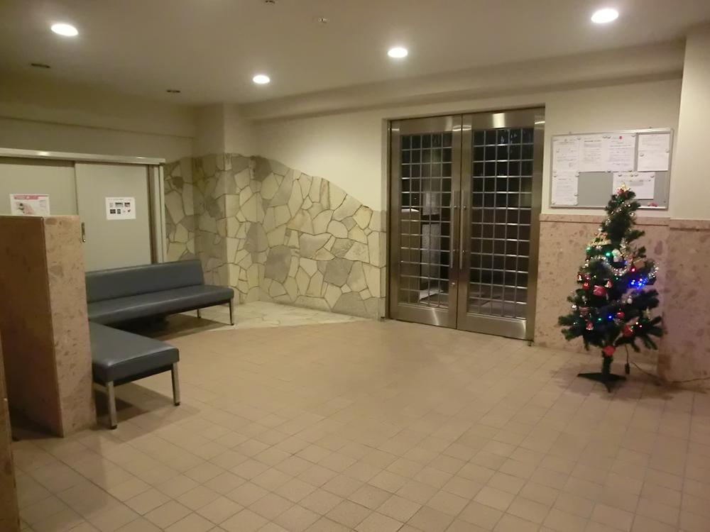 lobby. Common areas