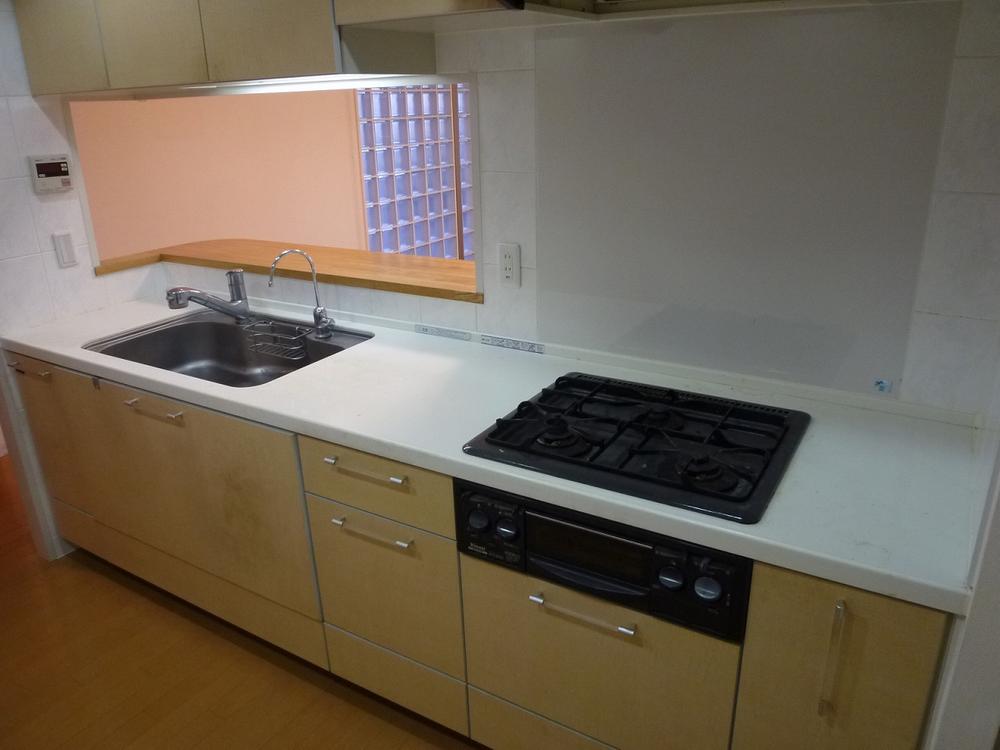 Kitchen. Kitchen (2)
