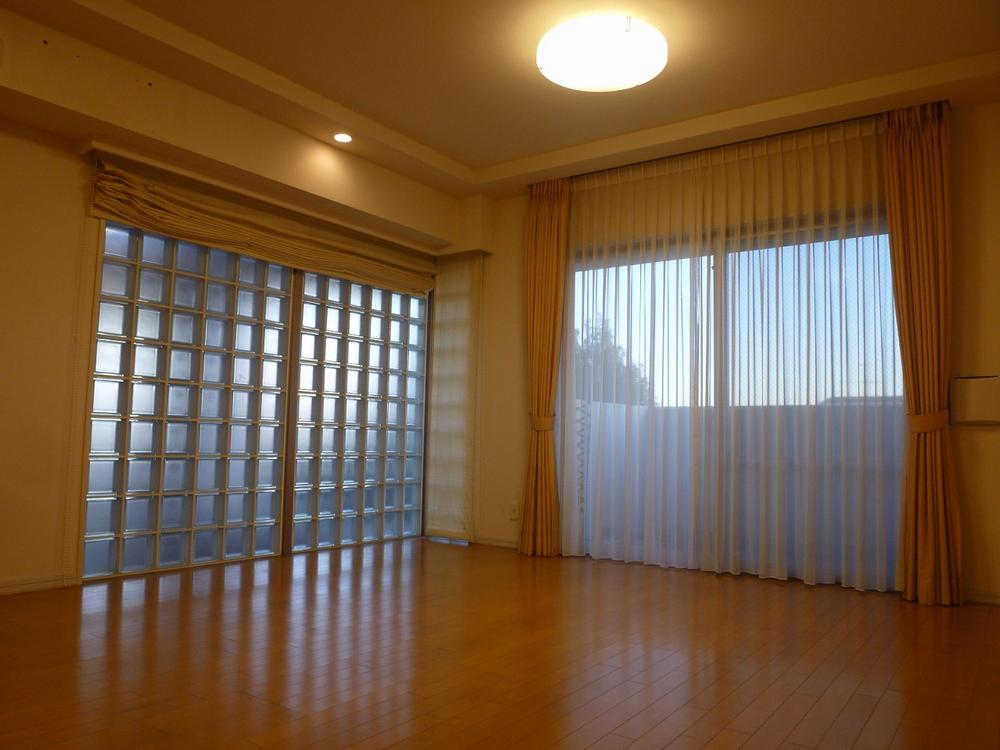 Non-living room