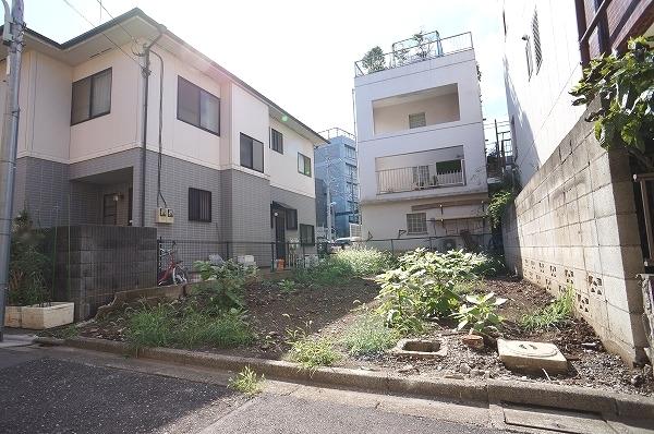 Local land photo. Local Photos