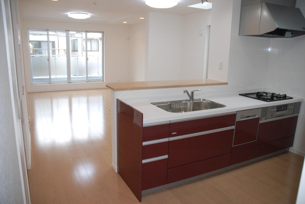 Same specifications photo (kitchen). Example of construction