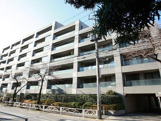 Construction ・ Construction method ・ specification. Stout appearance there is a profound feeling of RC gives a sense of security, We are familiar with the streets of Himonya