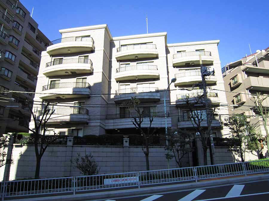 Local appearance photo