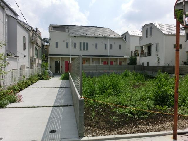 Other. Yang per also from the east because there is adjacent land passage to the east ・ You can expect a sense of openness