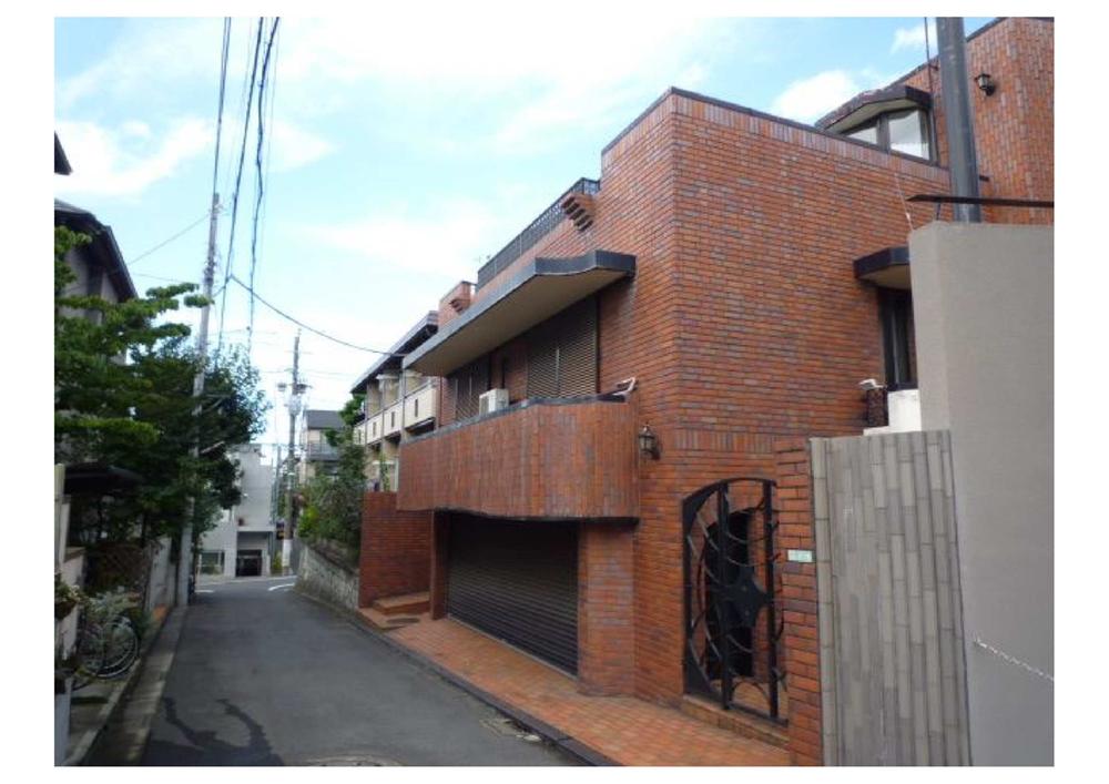 Local land photo. Local (10 May 2013) Shooting