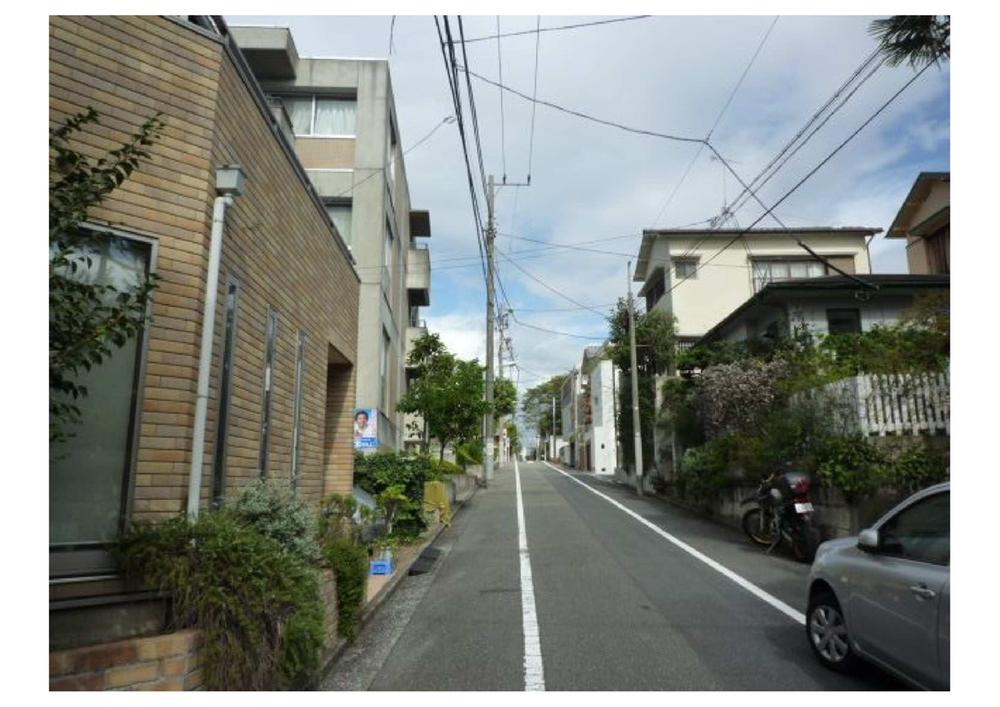 Local land photo. Local (10 May 2013) Shooting