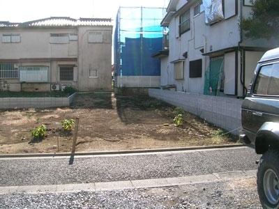 Local photos, including front road. Local (July 2013) Shooting