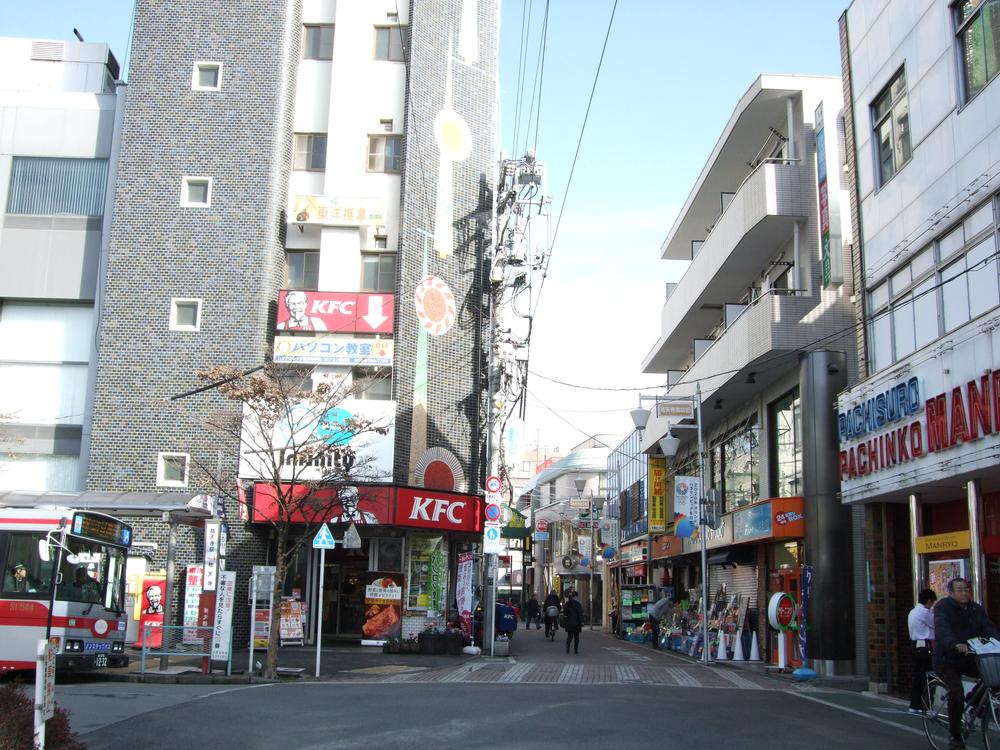 station. 560m to "Yutenji" Station