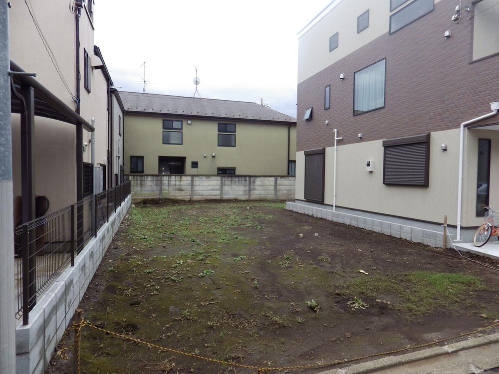 Local land photo. Local (10 May 2013) Shooting