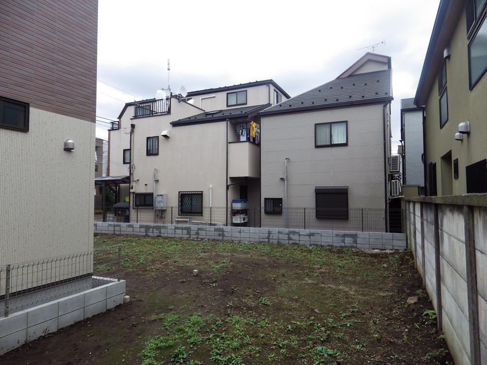 Local land photo. Local (10 May 2013) Shooting