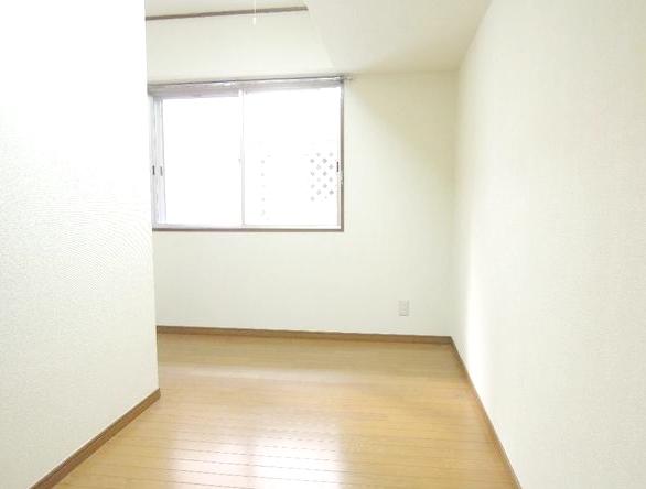 Non-living room