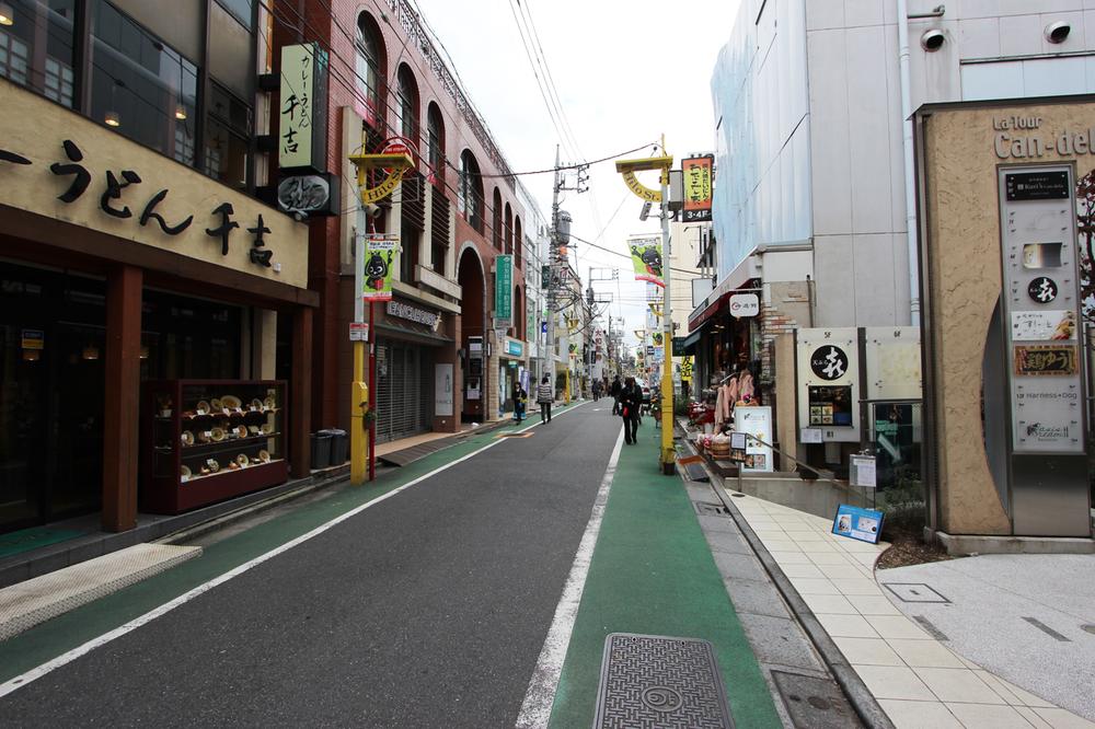 Streets around. Hilo ・ Street. 