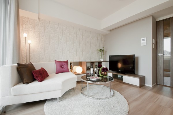 Living room warm from the foot "TES hot water floor heating" has been a standard feature ・ dining