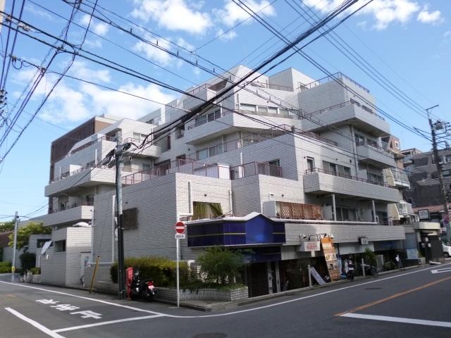Local appearance photo
