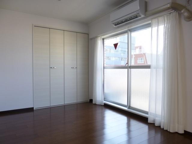 Non-living room