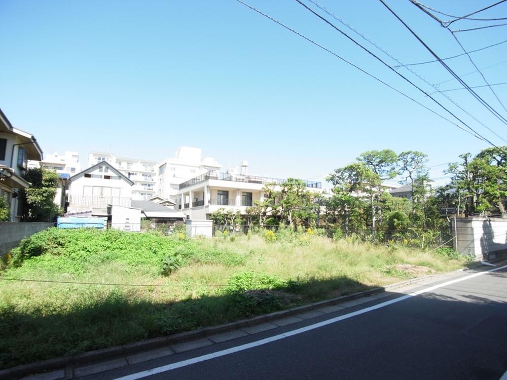 Local land photo. Local (10 May 2013) Shooting