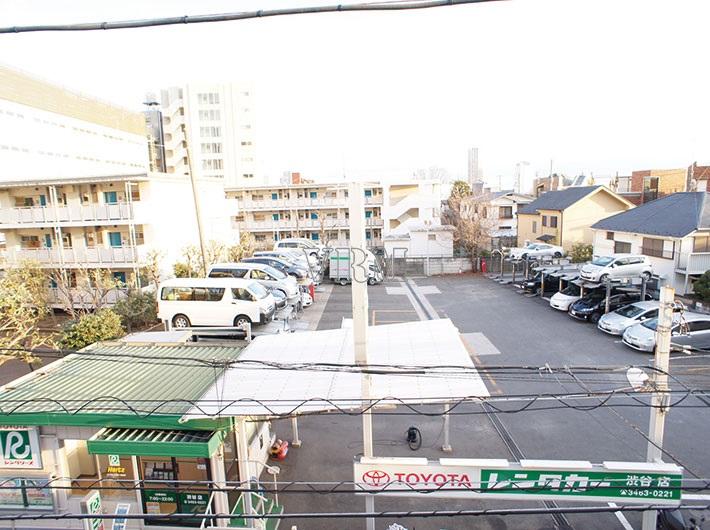 View photos from the dwelling unit