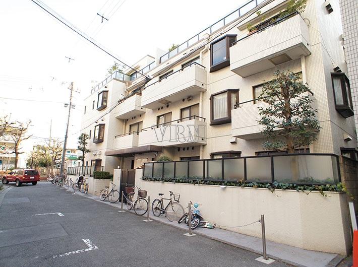 Local appearance photo. tube Management Fee: 22,800 yen / Month repair reserve: 12,800 yen / Month