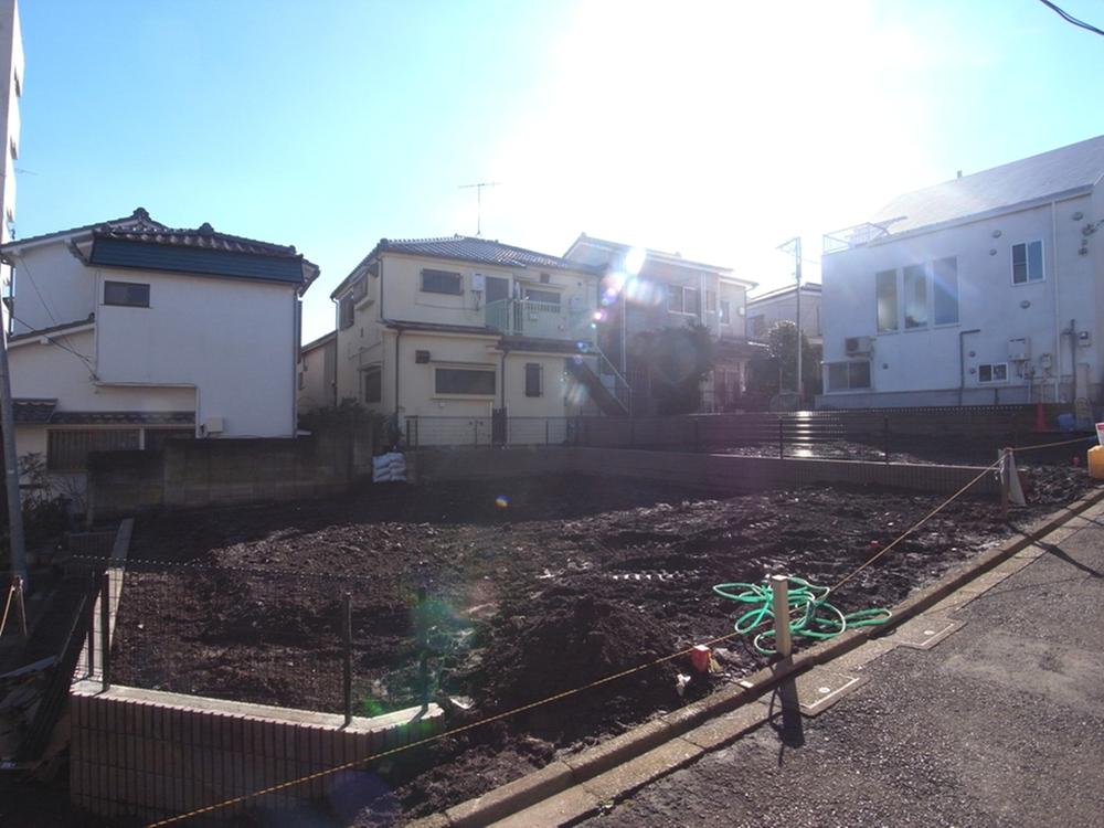 Local land photo. Local (12 May 2013) Shooting