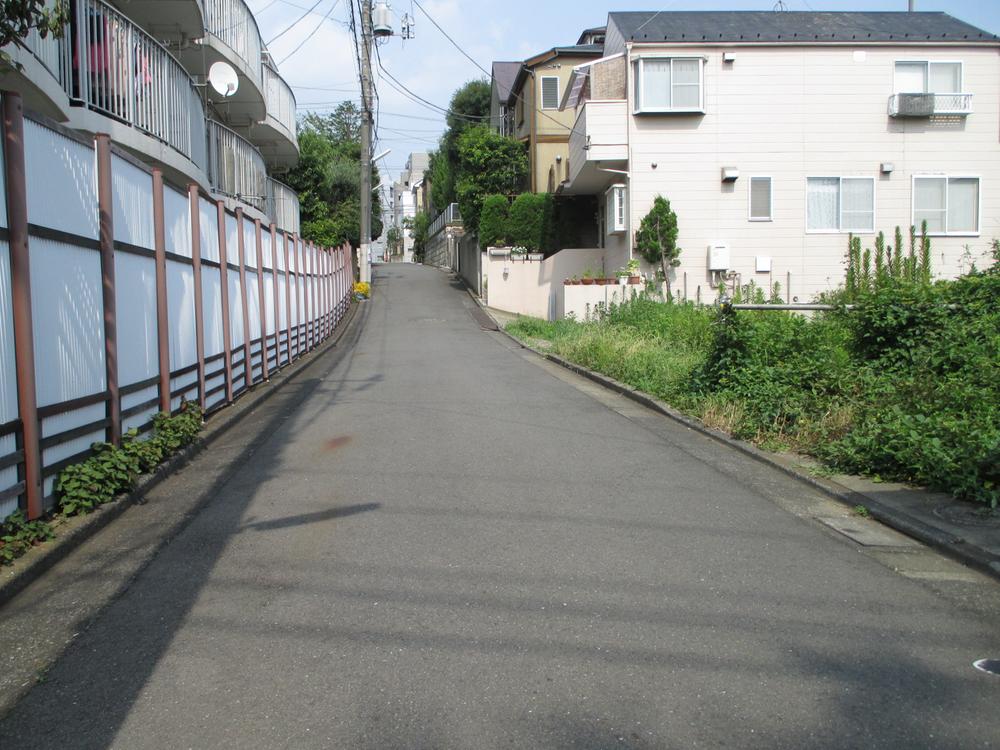 Local photos, including front road. Local (August 2013) Shooting