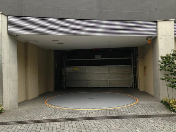 Parking lot