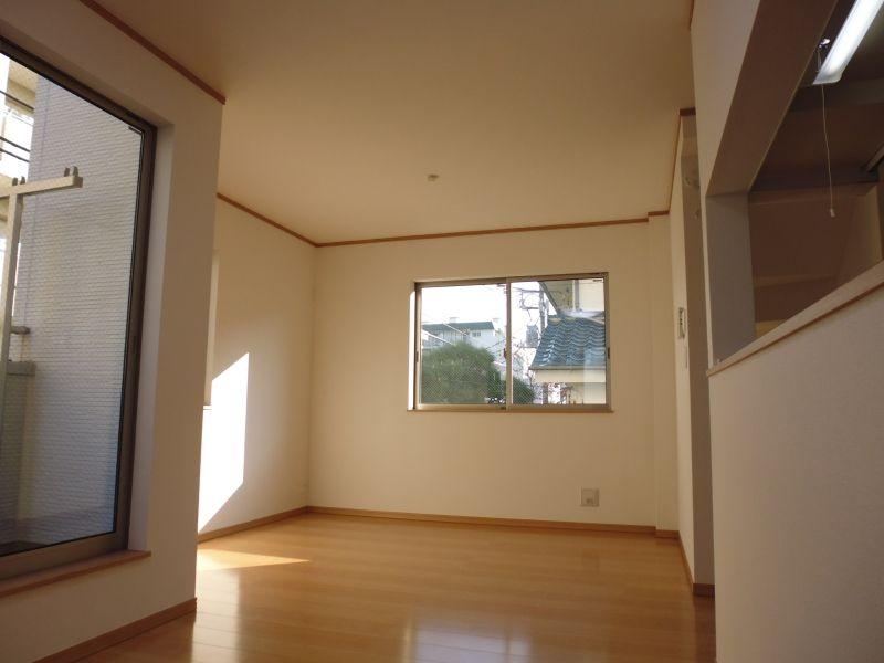 Same specifications photos (Other introspection)