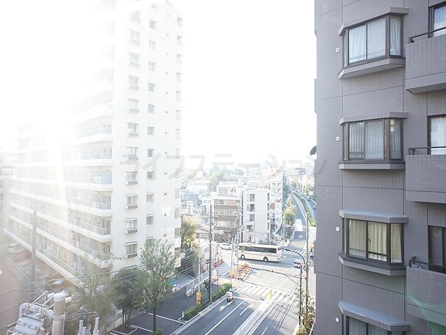View photos from the dwelling unit. View from the site (November 2013) Shooting