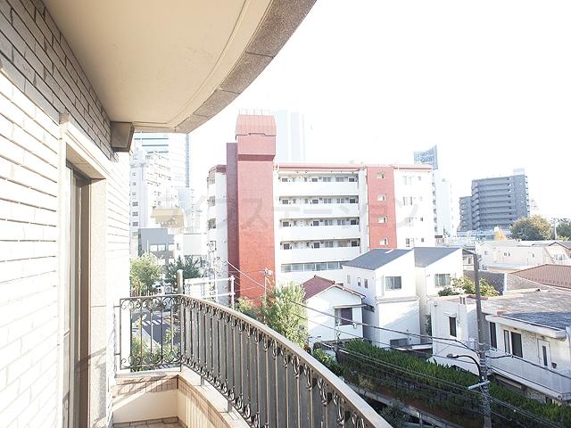 Balcony. Local (11 May 2013) Shooting