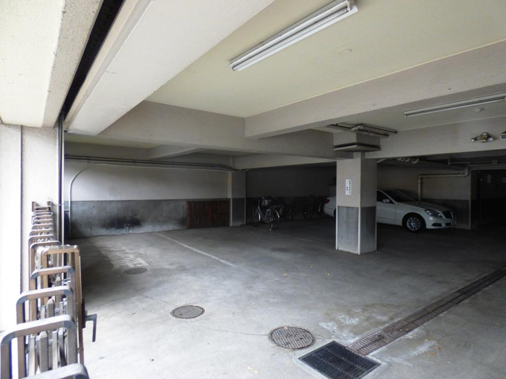 Parking lot. Common areas