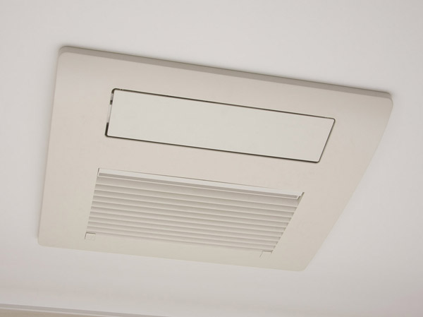 Bathing-wash room.  [Bathroom heating ventilation dryer] Of course, useful for drying clothes, Ventilatory function, Equipped with a heating function. You can also suppress the mold in the bathroom.