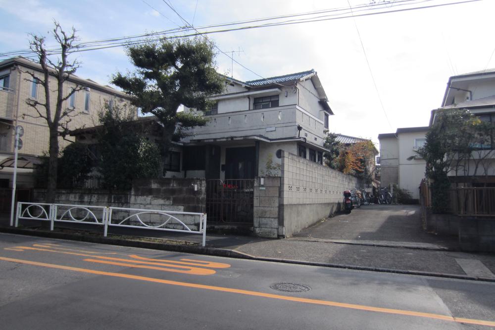 Local land photo. Local (12 May 2012) shooting