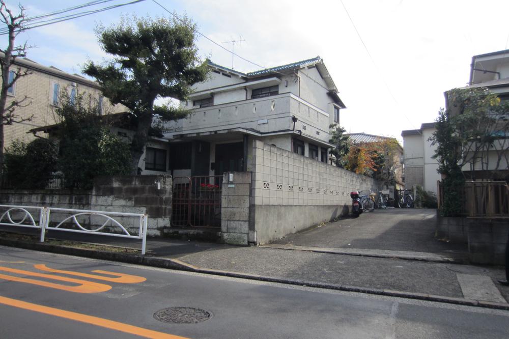 Local land photo. Local (12 May 2012) shooting