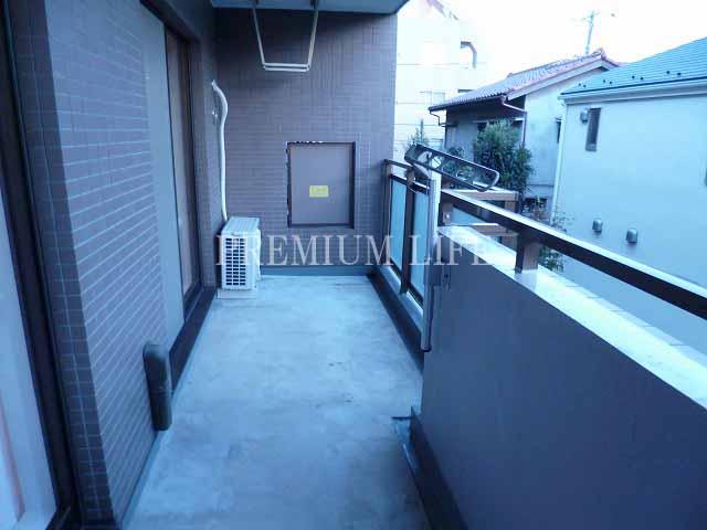 Balcony. Spacious balcony