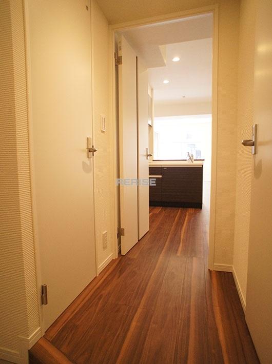 Entrance. Indoor corridor