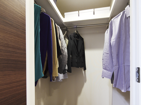 Interior. Walk-in closet