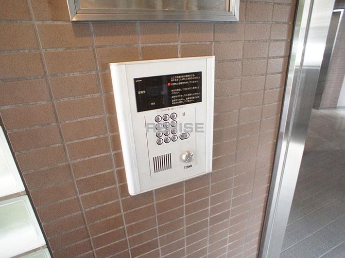 Security equipment. auto lock