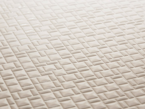 Bathing-wash room.  [Mosaic pattern floor] Well drained, Adopted early mosaic pattern floor also dry. To achieve easy to clean of only rub lightly with a brush to have a smooth rounded joint.