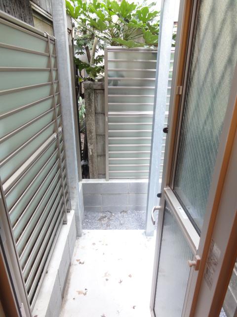 Balcony. Local (September 2013) Shooting