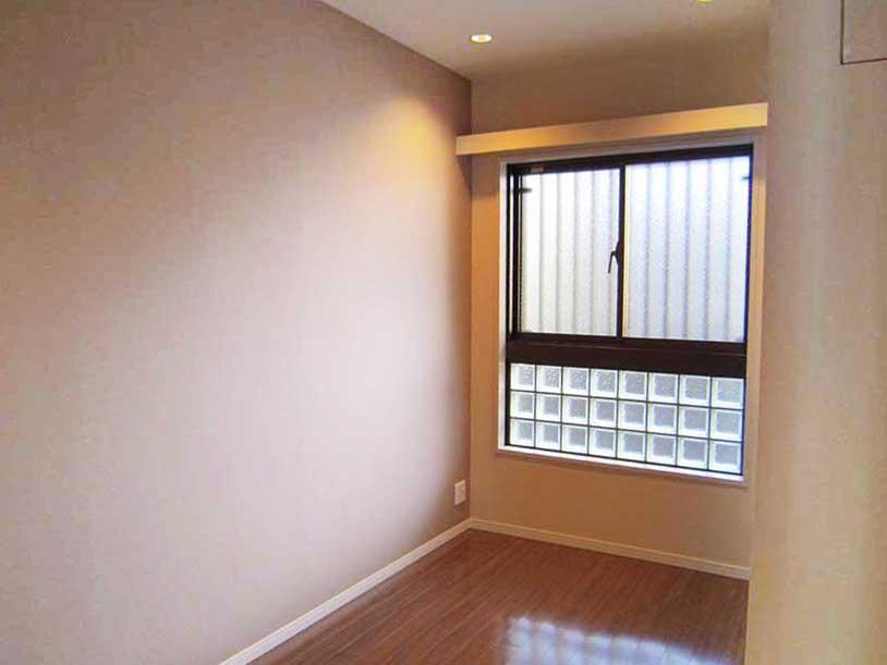 Non-living room