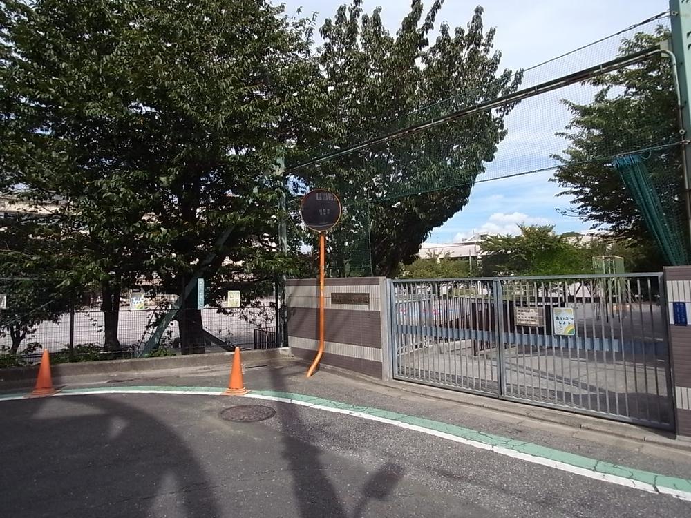 Primary school. It is safe to 160m elementary school is also near to Nakane elementary school. It is elementary school Popular wards