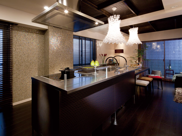 Kitchen.  [kitchen] Adopt a natural stone in the kitchen counter. It produces a beautiful space, high-quality. (Interior and equipment photo model room D type ・ Menu plan ※ Menu plan is free of charge ・ Application Exit, Including paid option)