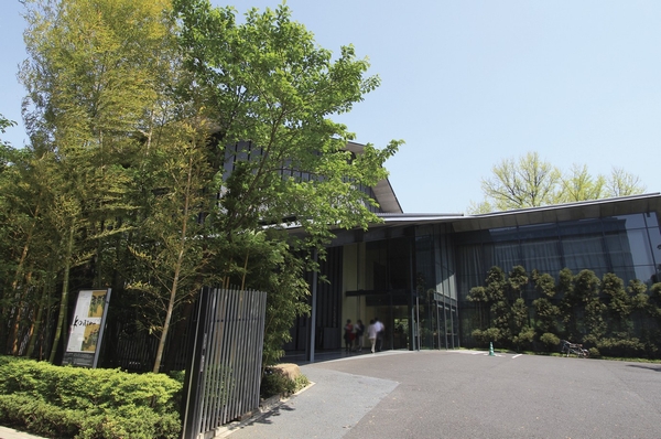 Building structure. Nezu 7 minutes walk to the museum (about 490m)