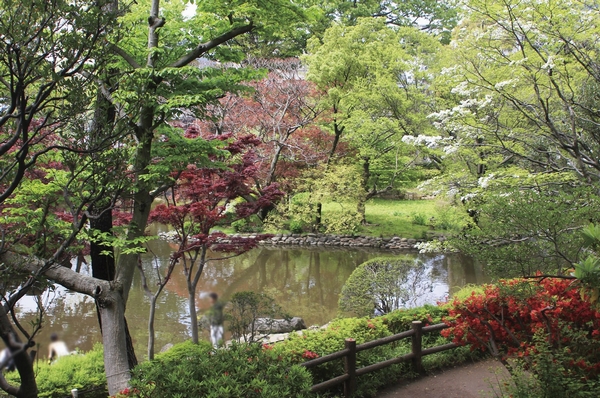 Building structure. A 15-minute walk to Miya Arisugawa Memorial Park (about 1180m)