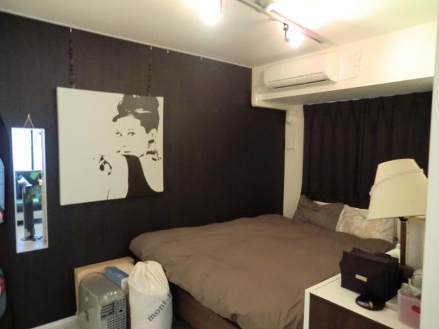 Non-living room. Indoor (September 2013) Shooting