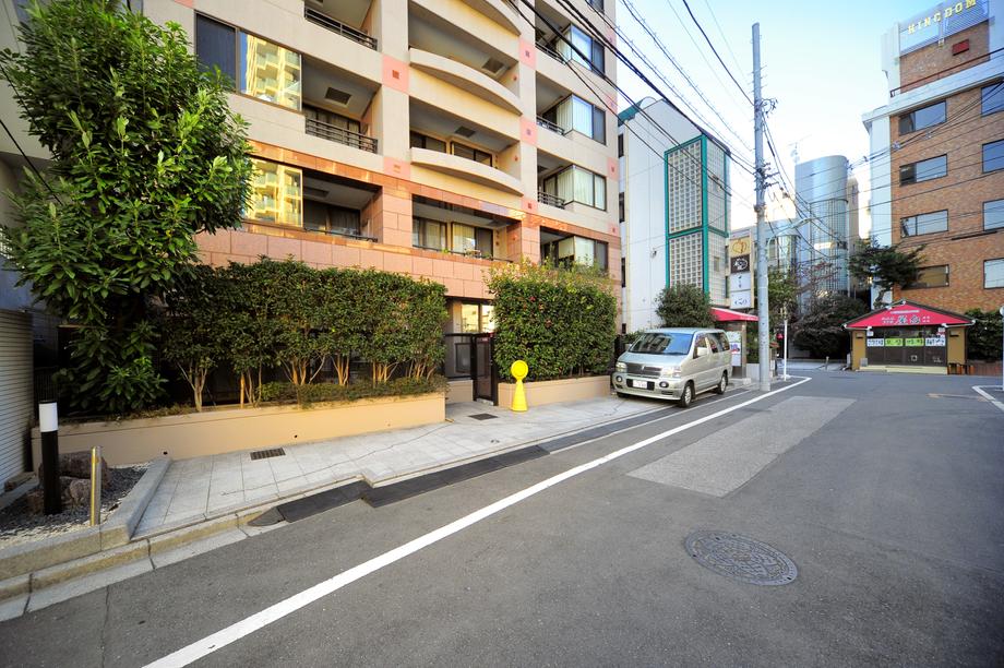 Local appearance photo